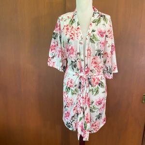 Show me your MuMu floral robe
